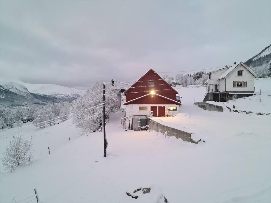 Holiday Home Among The Pearls Of Norway Stranda  Εξωτερικό φωτογραφία